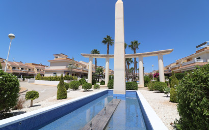 Resale - Townhouse -
Ciudad Quesada