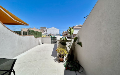 Herverkoop - Plat -
Torrevieja