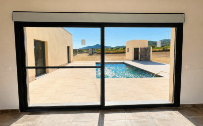 Nouvelle construction - Villa -
Canada De La Lena