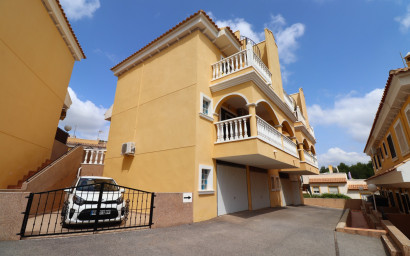 Revente - Maison mitoyenne -
Algorfa - Montemar