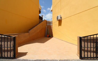 Revente - Maison mitoyenne -
Algorfa - Montemar