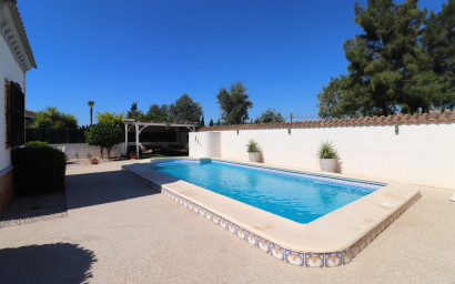 Revente - Villa -
Formentera del Segura - Fincas de La Vega