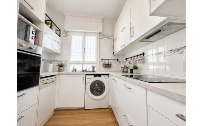 Resale - Apartment -
Cabo Roig
