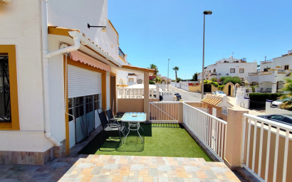 Revente - Maison mitoyenne -
Torrevieja - Los Altos