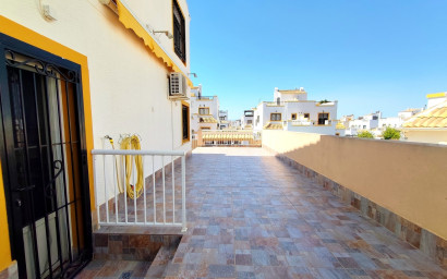 Revente - Maison mitoyenne -
Torrevieja - Los Altos