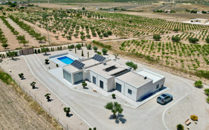 Herverkoop - Villa -
Canada De La Lena