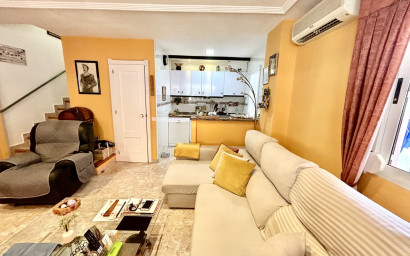 Revente - Maison mitoyenne -
Torrevieja - Los Altos