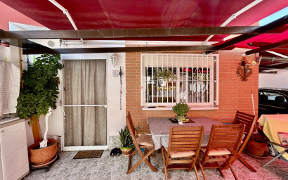 Revente - Maison mitoyenne -
Torrevieja - Los Altos