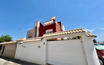 Revente - Maison mitoyenne -
Torrevieja - Los Altos