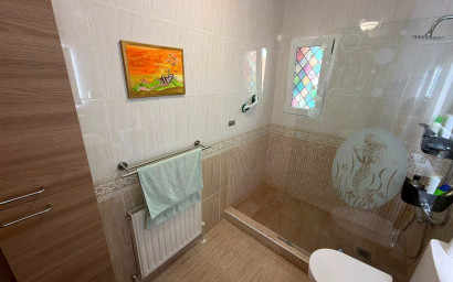 Revente - Villa -
Los Montesinos - La Herrada