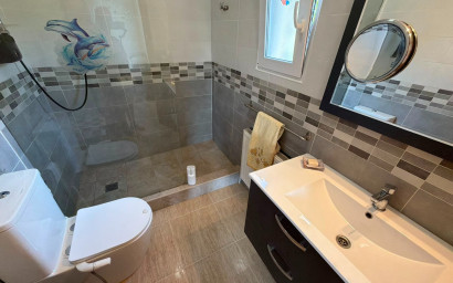 Revente - Villa -
Los Montesinos - La Herrada
