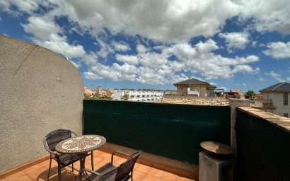 Revente - Maison mitoyenne -
Los Montesinos - La Herrada