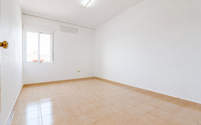 Resale - Commercial -
Ciudad Quesada