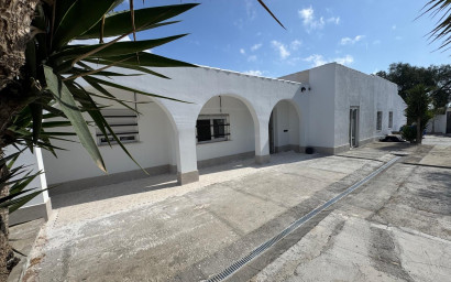 Herverkoop - Villa -
La Marina del Pinet - La Marina