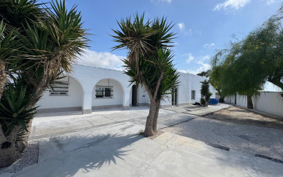 Herverkoop - Villa -
La Marina del Pinet - La Marina