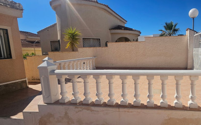 Revente - Villa -
Rojales - Benimar