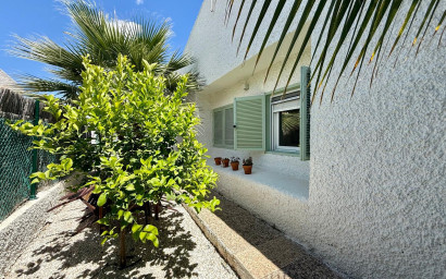 Herverkoop - Villa -
Orihuela Costa - Campoamor