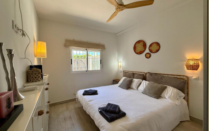 Herverkoop - Villa -
Orihuela Costa - Campoamor