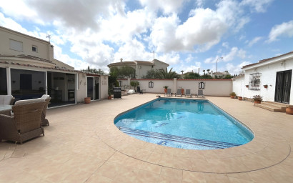 Revente - Villa -
Ciudad Quesada - La Marquesa Golf