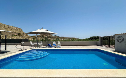 Resale - Villa -
Aspe - ASPE