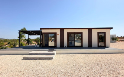 Herverkoop - Villa -
Pinoso