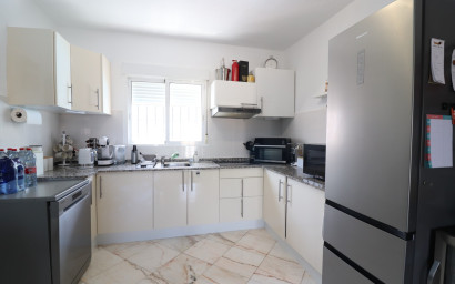 Herverkoop - Villa -
Orihuela Costa - Villamartin