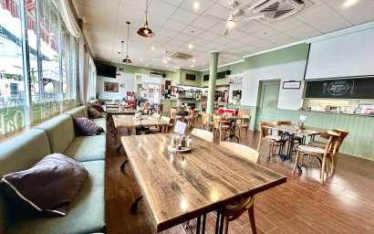 Resale - Commercial -
Villamartín