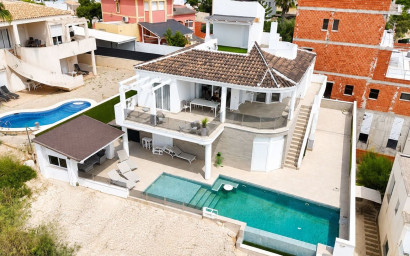 Resale - Villa -
Ciudad Quesada