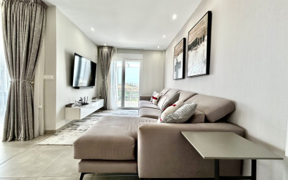 Resale - Villa -
Ciudad Quesada