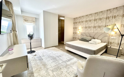 Resale - Villa -
Ciudad Quesada