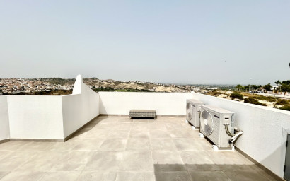 Resale - Villa -
Ciudad Quesada
