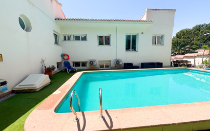 Resale - Villa -
Dehesa de Campoamor