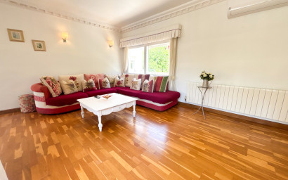 Resale - Villa -
Dehesa de Campoamor