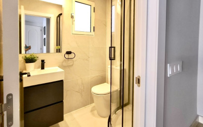 Herverkoop - Herenhuis -
Torrevieja - Los Altos