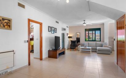Revente - Villa -
Ciudad Quesada