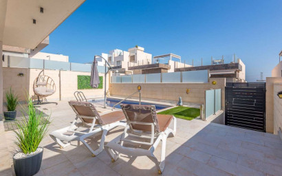 Revente - Villa -
Orihuela Costa - Costa Blanca
