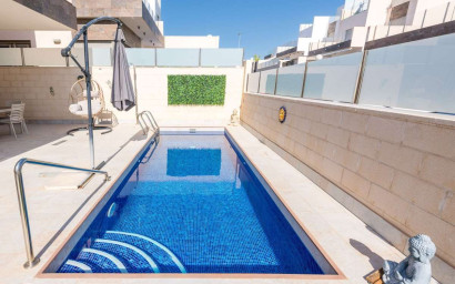 Revente - Villa -
Orihuela Costa - Costa Blanca