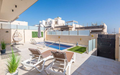 Revente - Villa -
Orihuela Costa - Costa Blanca