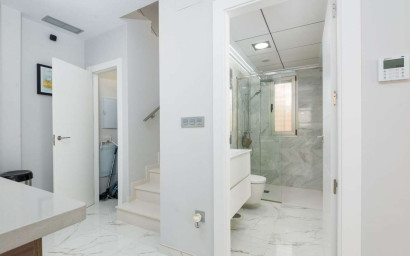 Revente - Villa -
Orihuela Costa - Costa Blanca