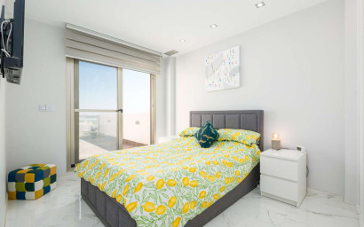 Revente - Villa -
Orihuela Costa - Costa Blanca
