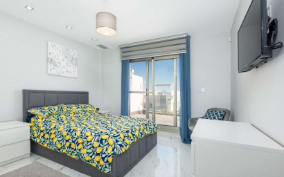 Revente - Villa -
Orihuela Costa - Costa Blanca