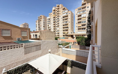 Herverkoop - Plat -
Torrevieja - Nueva Torrevieja
