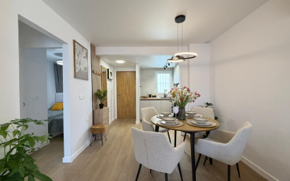 Herverkoop - Plat -
Torrevieja - Nueva Torrevieja