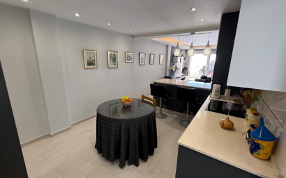 Herverkoop - Plat -
Torrevieja - Costa Blanca