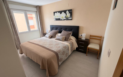 Herverkoop - Plat -
Torrevieja - Costa Blanca