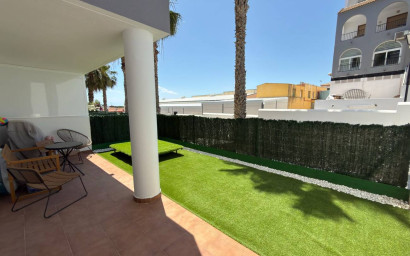 Herverkoop - Plat -
Villamartín - Costa Blanca