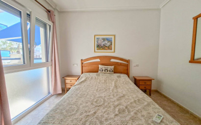 Herverkoop - Plat -
Orihuela Costa - Costa Blanca