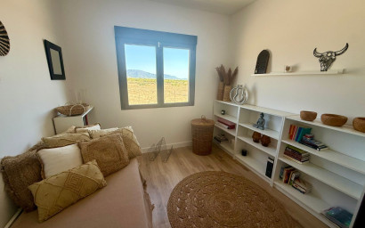 Revente - Villa -
Pinoso - Inland
