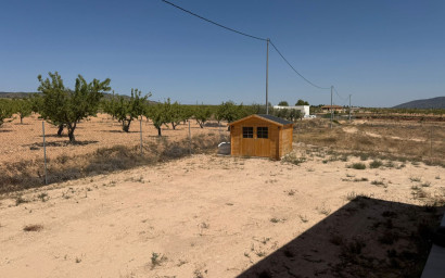 Revente - Villa -
Pinoso - Inland