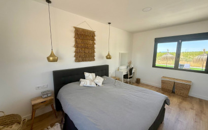 Revente - Villa -
Pinoso - Inland